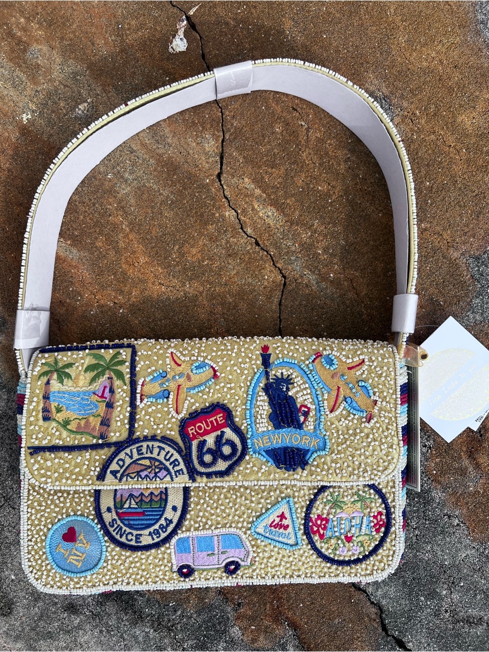 ✈️NWT Handcrafted in India Beaded USA Travel City patches & Stripes Shoulder Bag